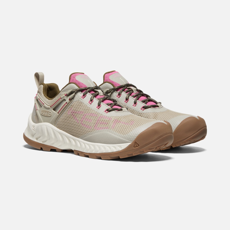 Zapato Impermeable Plaza Taupe-Ibis Rose Keen Nxis Evo Para Mujer