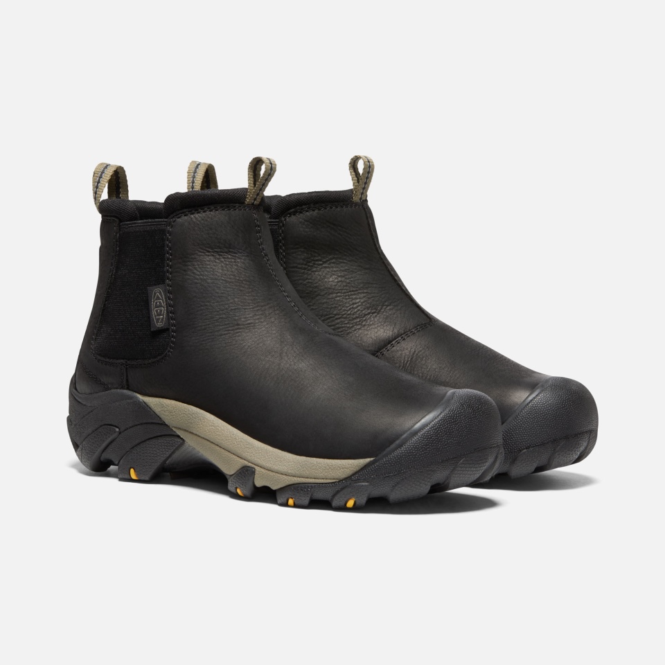 Objetivos Femeninos Entusiastas De Color Negro Atigrado En Chelsea