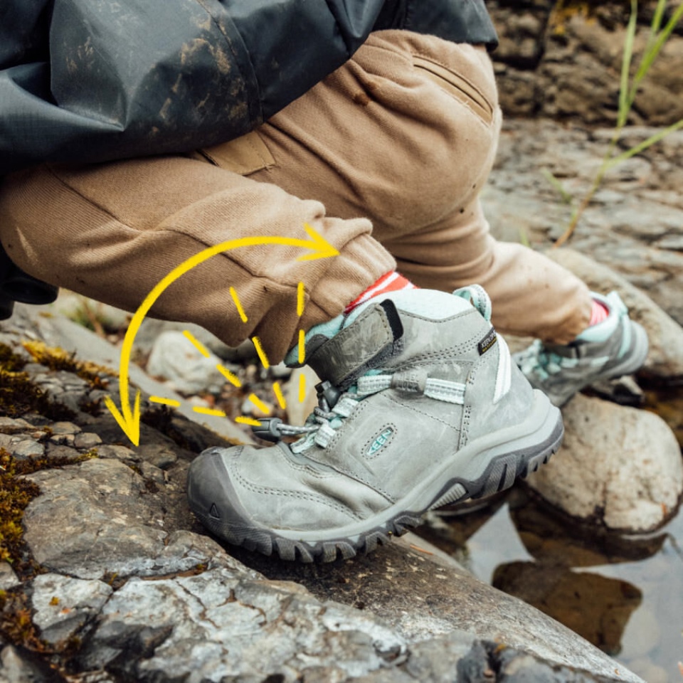 Bota Impermeable Ridge Flex Para Niños Pequeños Con Tinte Gris Azulado