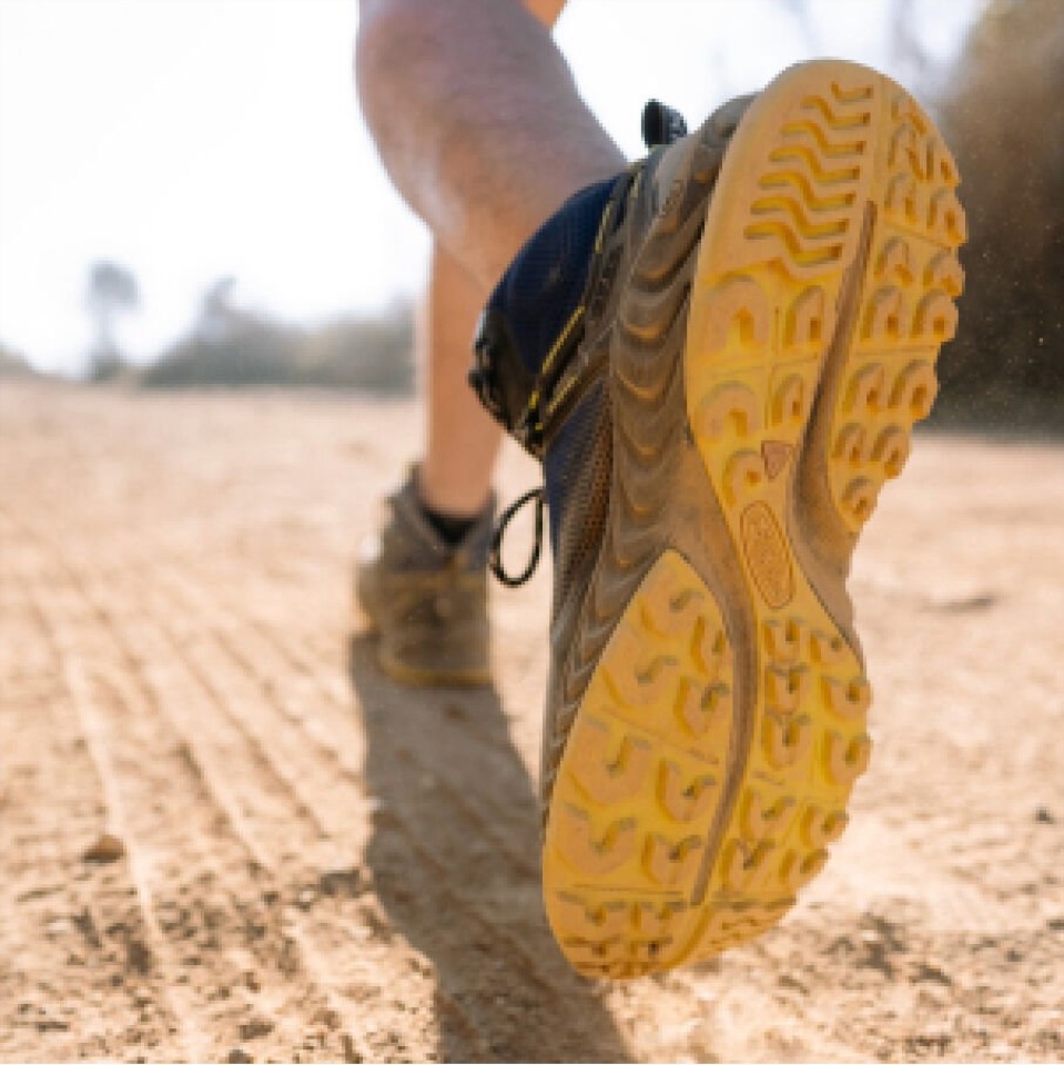Botas Impermeables Nxis Evo Para Hombre De Alfombra Roja Y Negra