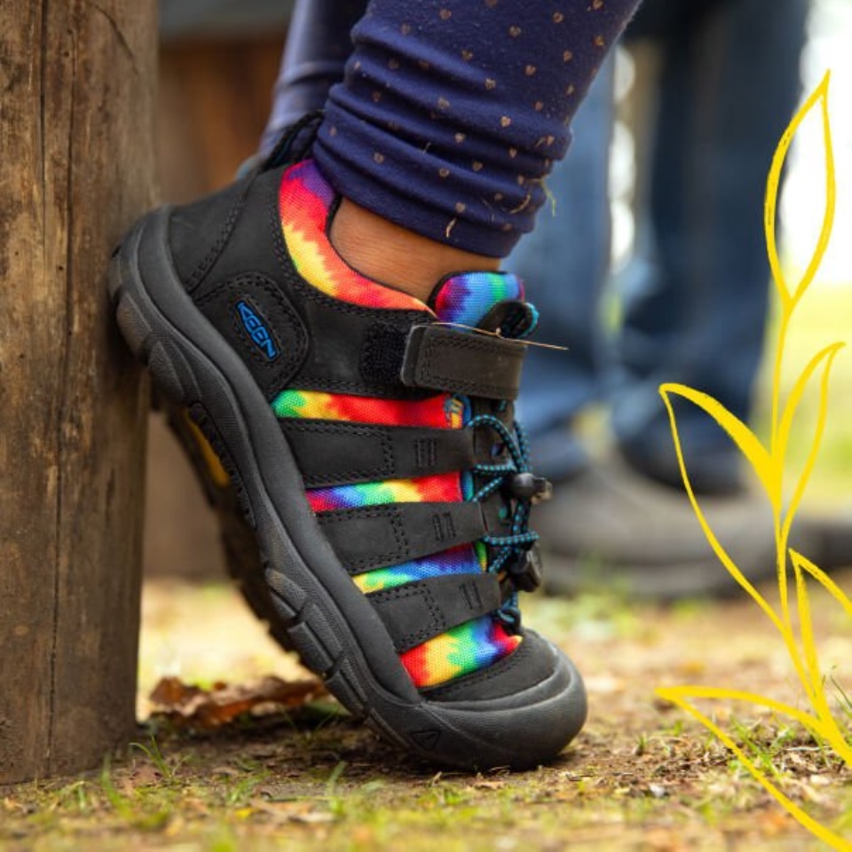 Zapato Newport Niño Tie Dye Negro Original Sharp